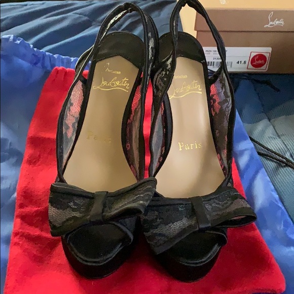 Christian Louboutin - Picture 2 of 7